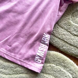 Gymshark light pink mesh crop shirt